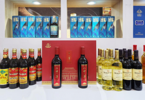 国产红酒标杆品牌中华红酒闪耀龙年(图5)