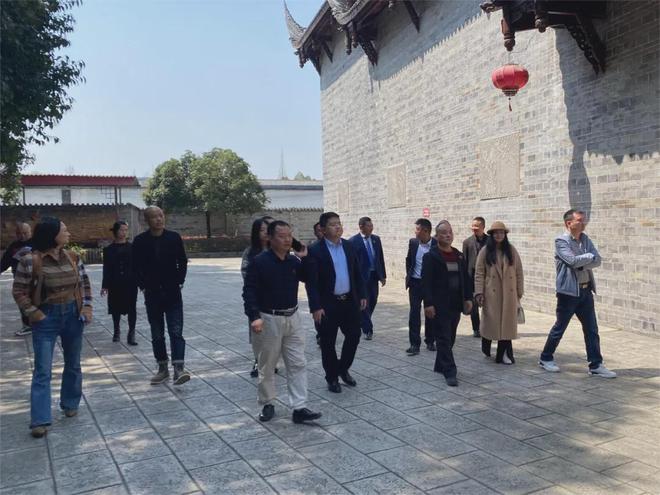 2024中国白酒集团超己商学院励志主题沙龙圆满举行！(图1)