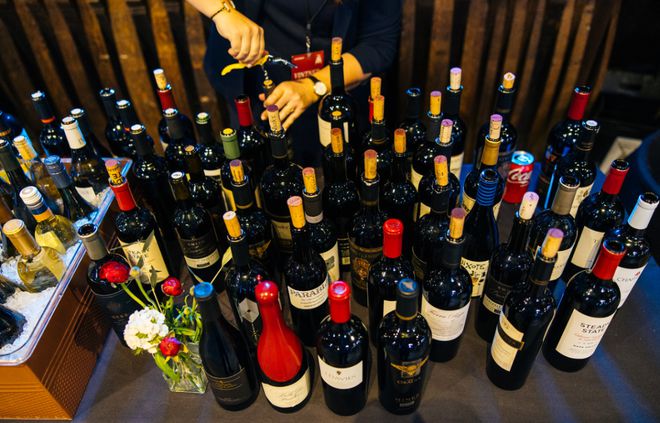 2024纳帕期酒单瓶拍卖均价为10年来最低同比下滑318%(图3)