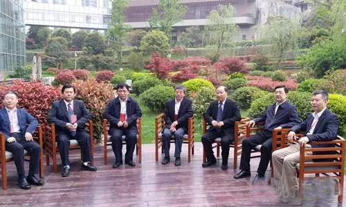 2012-2024白酒T9峰会13张合影背后的产业之变(图4)
