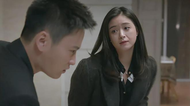 用300元的化妆品一口气喝8杯白酒就已经注定曲连杰瞧不上她(图3)