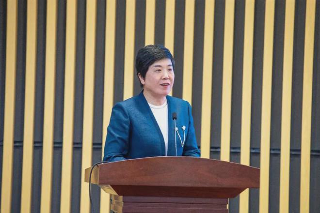 71万！“龙行高校”中国葡萄酒校园公开课在烟台成功举办(图5)