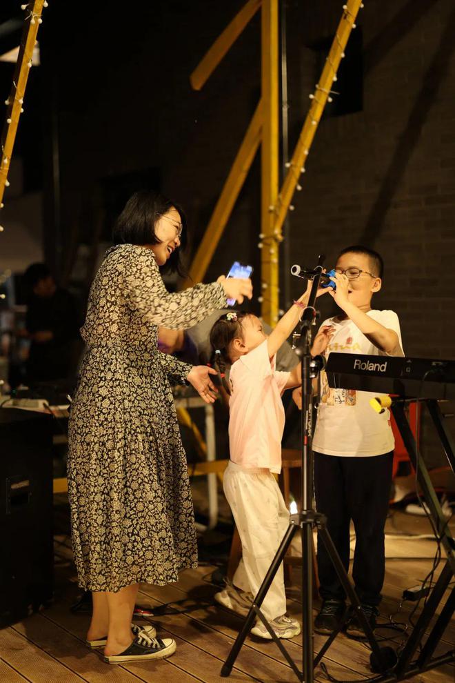 点亮丰台河西夜生活！北京园博园音乐啤酒季与星空露营活动助力夜经济蓬勃发展(图6)