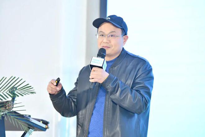聚焦果酒产业发展12小时智力风暴第三届“果酒大会”火爆春糖(图6)
