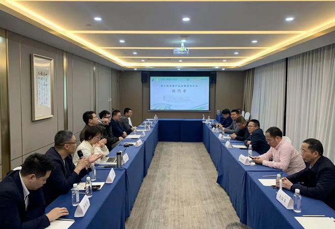 聚焦果酒产业发展12小时智力风暴第三届“果酒大会”火爆春糖(图14)