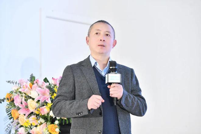 聚焦果酒产业发展12小时智力风暴第三届“果酒大会”火爆春糖(图11)