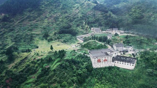 悠山酱酒再获殊荣闪耀2024IWSC国际葡萄酒与烈酒大奖赛！(图3)