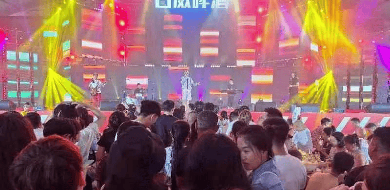 “啤酒+烧烤”派对模式开启“冰柜”成商家备货计量单位(图2)