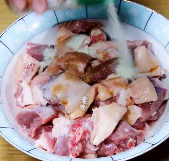 鸭肉怎么做好吃？啤酒炖、红烧香、烤鸭脆哪种更让你心动？(图3)