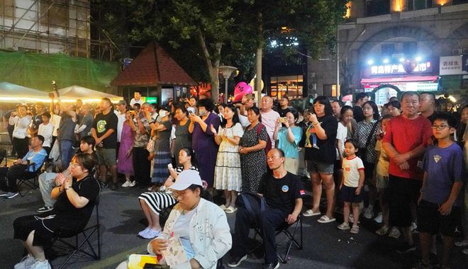 2024上街里“音乐啤酒节”暨青岛音乐厅首届“打击乐啤酒嘉年华”启幕(图4)