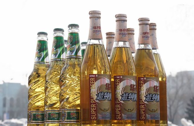 青岛啤酒和雪花啤酒哪个好喝？爱好者必看！(图1)
