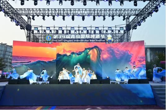 “在地文化”牵引下青岛国际啤酒节崂山会场的悄然蜕变(图2)