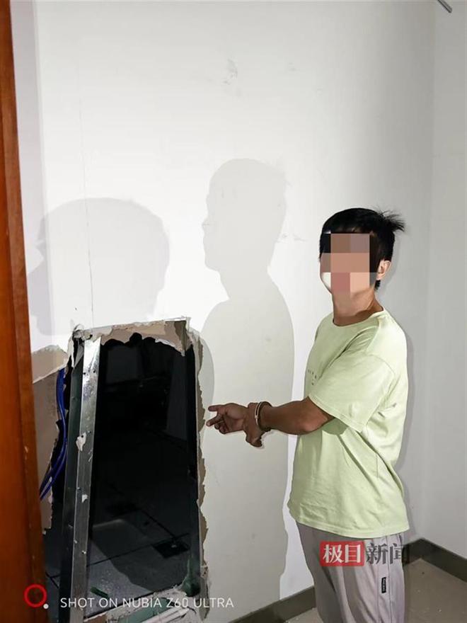 凿洞破壁偷走70箱白酒靠人力搬运往返于19楼与地下车库俩“酒耗子”被警方刑拘！(图4)