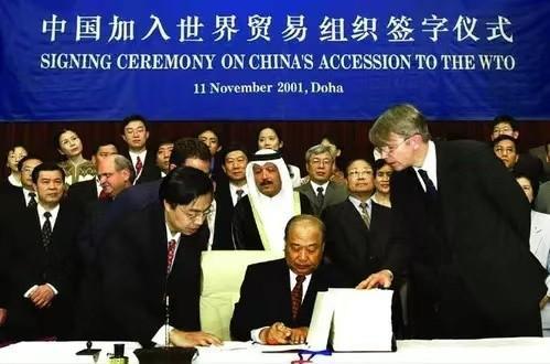 啤酒销量一跌再跌为何如今人们不爱喝了？背后原因残酷却很现实(图2)