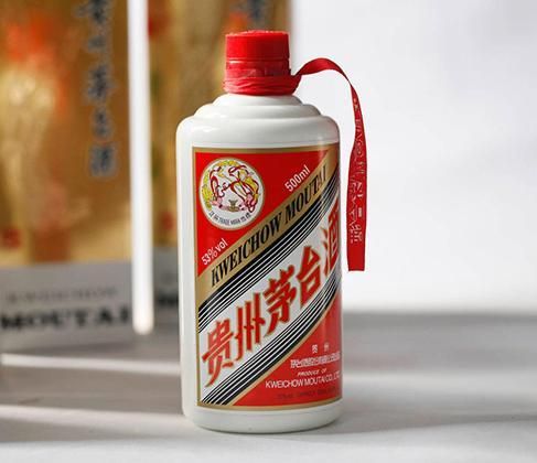 刚刚!2024年名酒排行新鲜出炉茅台地位(图1)