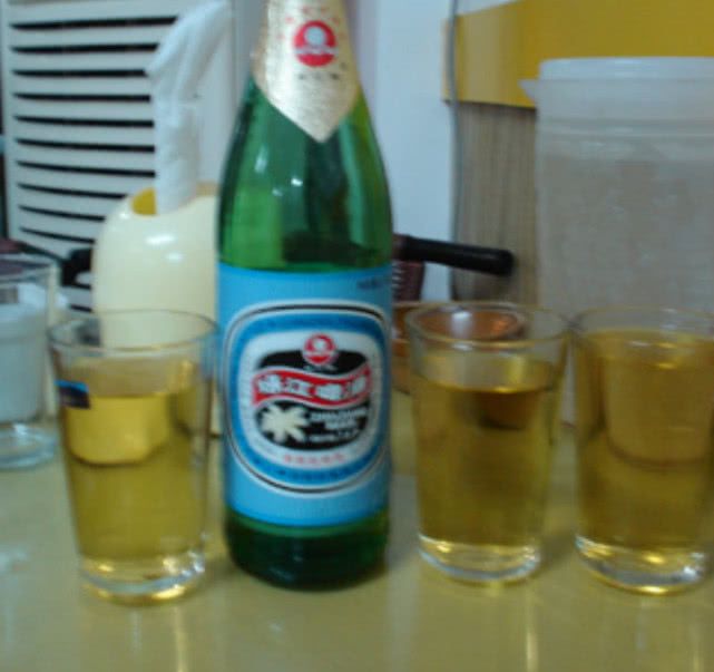 中国最好喝的几款啤酒喝过两种是大神全喝过的请收下我的膝盖(图5)
