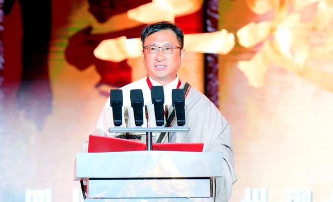 金沙红酒季温暖来袭这个秋天来得荣暖一下！(图1)