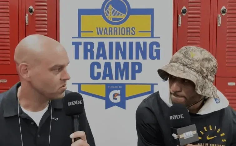 流言板]在夏威夷必做的事情？佩顿：海滩浮潜还有嗨翻的葡萄酒会(图1)