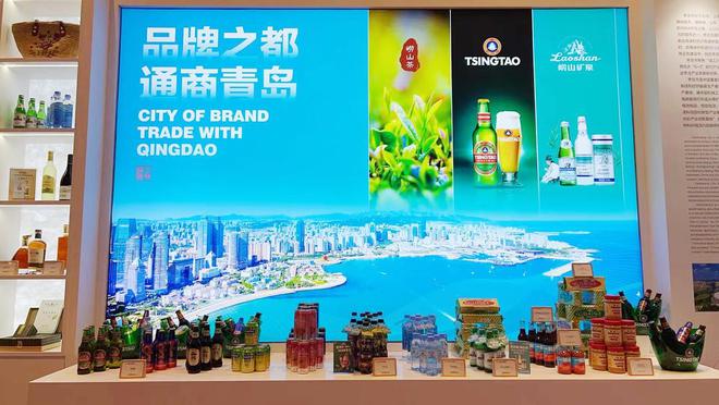 崂山矿泉水、华东葡萄酒闪耀2024新加坡山东周(图1)