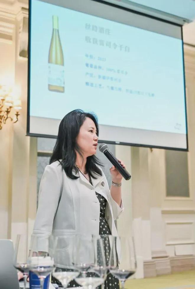 从奖项丰收到展会高光丝路酒庄书写中国葡萄酒新篇章(图6)