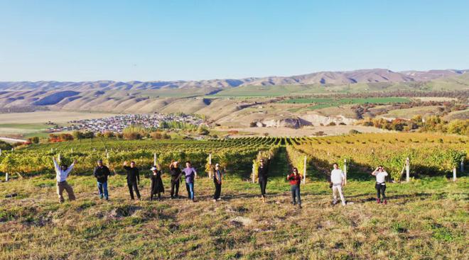 从奖项丰收到展会高光丝路酒庄书写中国葡萄酒新篇章(图4)