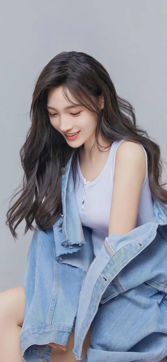 把红酒倒入哪里好涨用塞子堵肉_把红酒倒入哪里好涨用塞子堵肉V(图1)