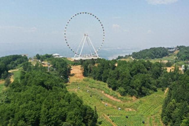 美心红酒小镇入选全国“万企兴万村”行动优秀案例库第一批入库案例名单(图1)