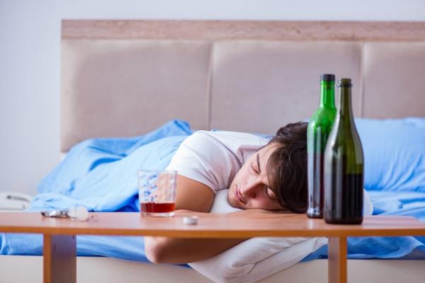 常年晚饭喝“2两白酒”的人最后身体都咋样了？建议早懂不后悔(图4)