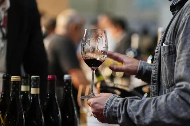 消费者“变心”年轻一代不买单？葡萄酒业必须get的生存法则(图2)