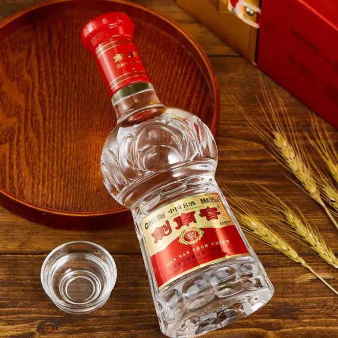 国台酒五粮液剑南春舍得红花郎：2024年白酒行业宴席场景策略汇总(图9)