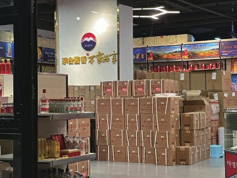 新春走基层丨白酒市场回暖经销商：备货足、活动多(图2)