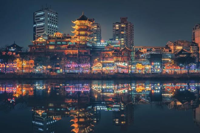 成都又出圈了这次靠啤酒(图1)