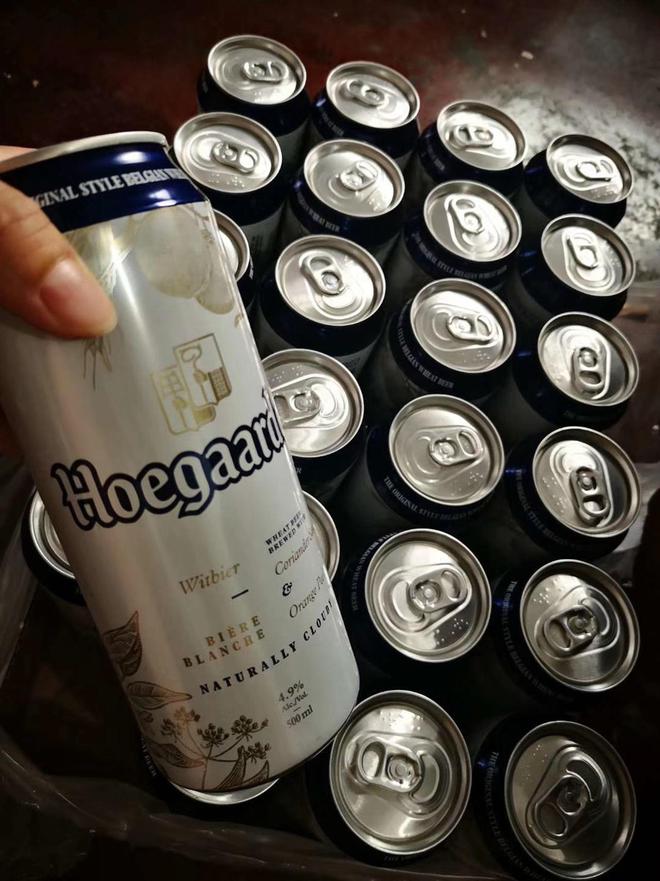 喝啤酒要喝口感出众的！推荐4款经典啤酒醇香、清凉解暑一把抓(图2)