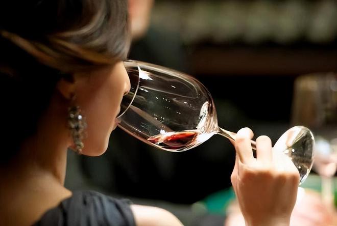 份额只剩白酒市场12%葡萄酒高贵优雅的滤镜开始对中国人失效(图5)