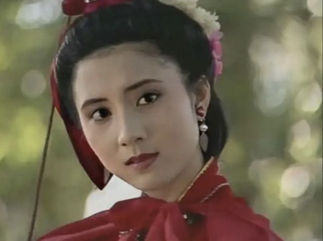 她是《聊斋》第一美女拍完戏就退圈去留学成为日本电视台社长(图1)