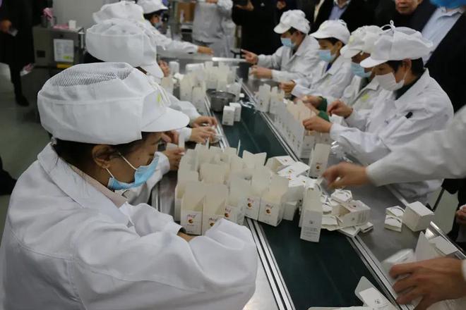 中美关税激战正酣但这些披国产外衣的美国货还在中国大赚特赚(图18)