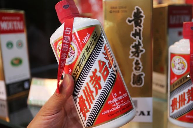 十大白酒排行榜最新数据2023年最受欢迎的白酒品牌排行榜前十(图2)