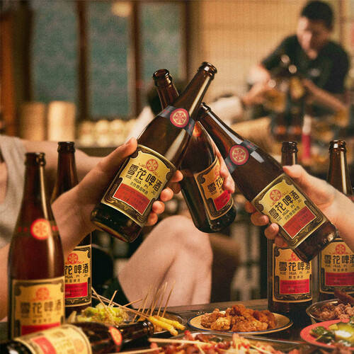 夏日畅饮必备：经典啤酒大评测带你领略三款风味独特的啤酒！(图1)