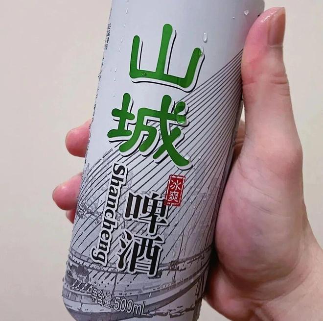 地域啤酒“抱团突围”：靠山城故事、风物食材能打赢全国巨头吗？(图2)