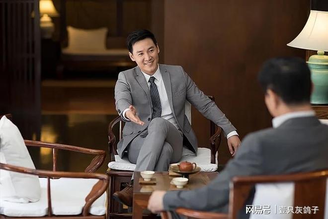 25万一勺的鱼子酱在中国成廉价小吃欧美人破防：这是贵族食物(图4)