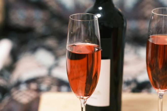 当葡萄酒行业出现“倒牛奶”事件没人是赢家(图3)